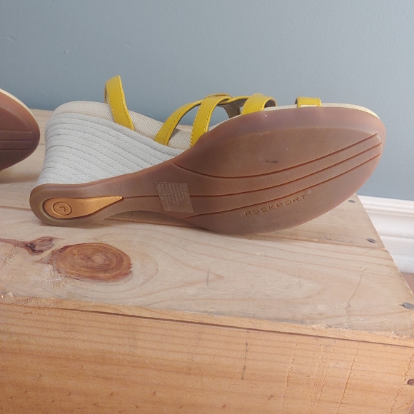 (2/$20) Rockport yellow wedge espadrilles size 7 👑 Host Pick 👑 - Picture 7 of 13